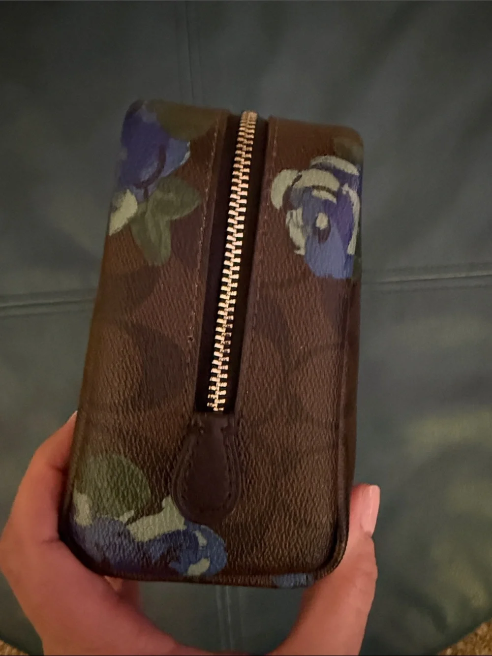 Coach Signature flower print make up bag - Picture 5 of 7